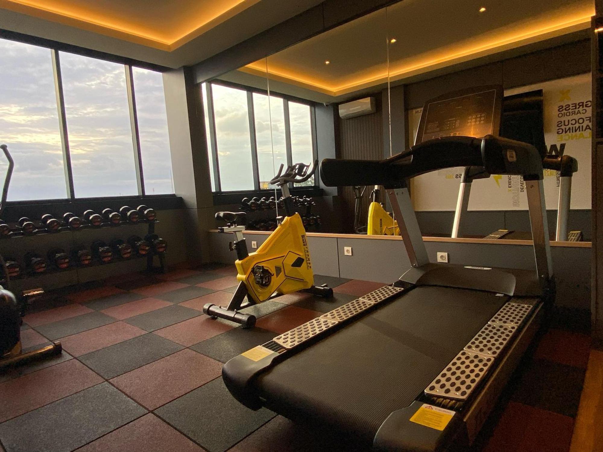 Classie Hotel Palembang Esterno foto